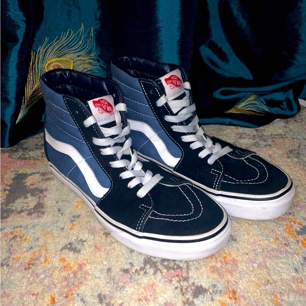 Hightop Vans men’s sz 7 women’s sz 8.5
